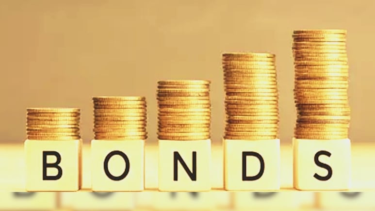 Stock Market Risks Amid Iran War Revives Interest In Government Bonds. Should You Invest?