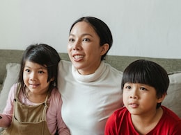 वैल्यूज सिखाने वाली ये 7 शॉर्ट फिल्में अपने बच्चों को जरूर दिखाएं, आपके लाडले और लाडली बनेंगे संस्कारी और कॉन्फिडेंट वैल्यूज सिखाने वाली ये 7 शॉर्ट फिल्में अपने बच्चों को जरूर दिखाएं, आपके लाडले और लाडली बनेंगे संस्कारी और कॉन्फिडेंट