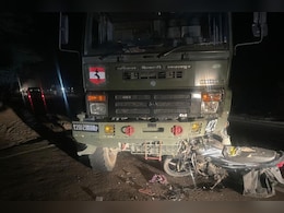 सेना के ट्रक और बाइक की टक्कर में 3 युवकों की मौत, एक बाइक पर चार युवक सवार थे