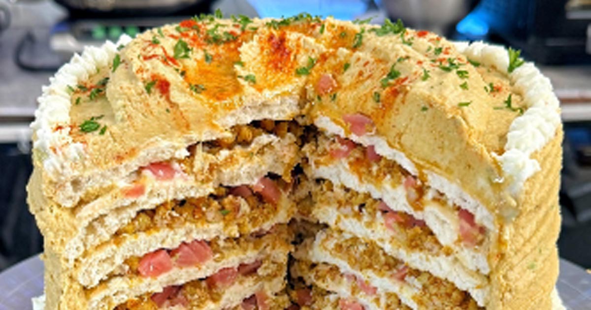 Watch: Chef's Unconventional Chicken Shawarma Hummus Cake Divides The Internet