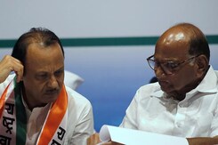Rohit Pawar का बड़ा दावा, Ajit Pawar गुट के 18 विधायक Sharad Pawar के संपर्क में Rohit Pawar का बड़ा दावा, Ajit Pawar गुट के 18 विधायक Sharad Pawar के संपर्क में