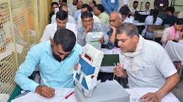 विरोधकांकडून EVM घोटाळ्याचा आरोप, 'या' मतदारसंघात फेरमतमोजणीचे संकेत