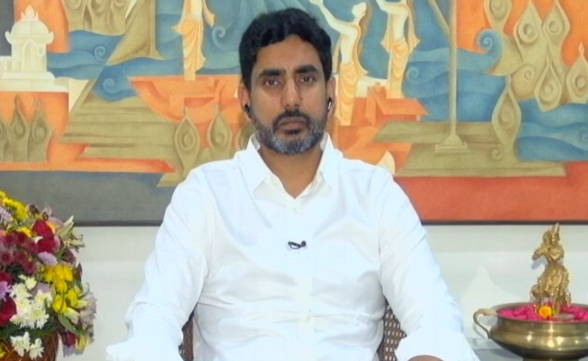 'Don't Dismiss Grievances': Andhra Minister Raps DKS Over CEO's Potholes Post