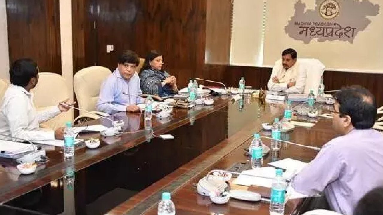 तीर्थ दर्शन योजना पर मोहन सरकार ने लिया बड़ा फैसला