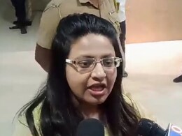 पूजा खेडकरचा अटकपूर्व जामीन नाकारला, कोणत्याही क्षणी अटक होणार पूजा खेडकरचा अटकपूर्व जामीन नाकारला, कोणत्याही क्षणी अटक होणार