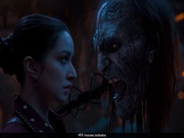 Stree 2 Trailer: सिर कटे भूत के खौफ में फसेंगे राजकुमार राव और श्रद्धा कपूर, स्त्री 2 का ट्रेलर देख नहीं रोक पाएंगे हंसी Stree 2 Trailer: सिर कटे भूत के खौफ में फसेंगे राजकुमार राव और श्रद्धा कपूर, स्त्री 2 का ट्रेलर देख नहीं रोक पाएंगे हंसी