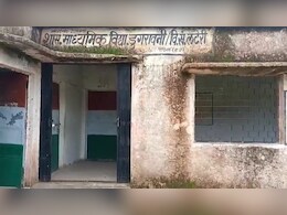 MP की इस तहसील में 49 स्कूल जर्जर अवस्था में, अब हर वक्त अभिभावकों को सता रहा डर! मांग क्यों अधूरी?