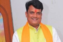 Bhopal News: रामनिवास को मंत्री बनाए जाने से नाराज नागर सिंह दिल्ली तलब Bhopal News: रामनिवास को मंत्री बनाए जाने से नाराज नागर सिंह दिल्ली तलब