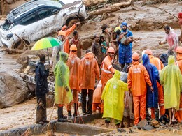 Ghost Towns In Kerala After Landslides Crush Vehicles, Flatten Buildings Ghost Towns In Kerala After Landslides Crush Vehicles, Flatten Buildings