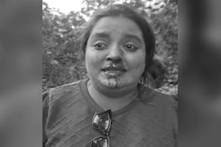 Woman On Scooter With 2 Kids Punched, Left Bleeding In Pune Road Rage Case Woman On Scooter With 2 Kids Punched, Left Bleeding In Pune Road Rage Case