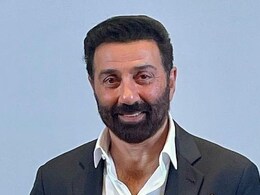 सनी देओल ने शेयर किया वीडियो, बताया विक्की कौशल से पहले कर चुके हैं तौबा तौबा के हुक स्टेप पर डांस सनी देओल ने शेयर किया वीडियो, बताया विक्की कौशल से पहले कर चुके हैं तौबा तौबा के हुक स्टेप पर डांस