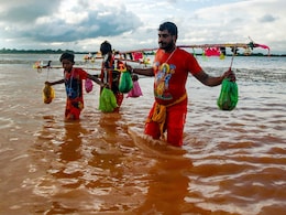 नभ नेत्र ड्रोन, सचेत ऐप, आपदा मित्र... हरिद्वार के गंगा घाटों पर कांवड़ियों की सुरक्षा के होंगे खास इंतजाम नभ नेत्र ड्रोन, सचेत ऐप, आपदा मित्र... हरिद्वार के गंगा घाटों पर कांवड़ियों की सुरक्षा के होंगे खास इंतजाम