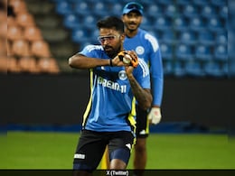 IND vs BAN : हार्दिक पांड्याच्या बॉलिंगवर कोच नाराज! नेटमध्ये घेतली शाळा IND vs BAN : हार्दिक पांड्याच्या बॉलिंगवर कोच नाराज! नेटमध्ये घेतली शाळा