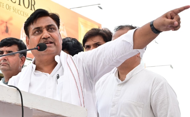 Rajasthan Politics: सदन में गोविंद सिंह डोटासरा ने भाजपा सरकार को बताया पोपाबाई का राज, कहा- मुझे रोका तो...