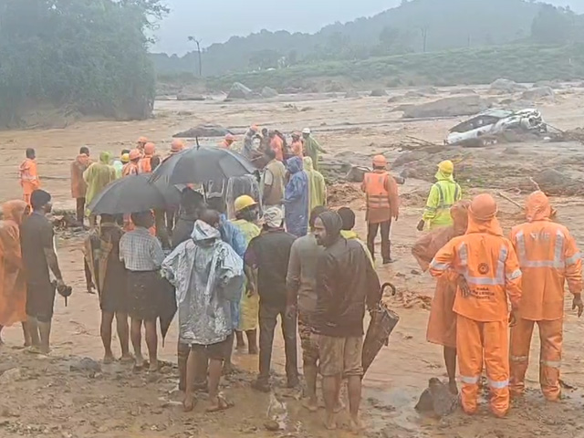 Wayanad Landslide | Rahul, Priyanka To Visit Wayanad Tomorrow: Congress MP K Suresh