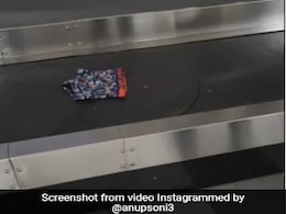 Actor Anup Soni Shares Video Showing Boxers On Delhi Airport Conveyor Belt Actor Anup Soni Shares Video Showing Boxers On Delhi Airport Conveyor Belt