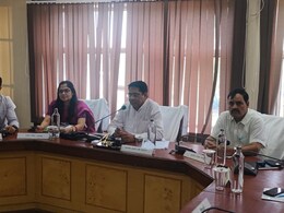 बजट घोषणाओं को पूरा करने के लिए जुटी सरकार, मंत्री सुरेश सिंह रावत ने भरतपुर में ली अधिकारियों की बैठक