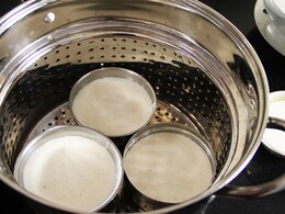 Thinking Of Buying An Idli Maker? Make Sure To Evaluate These 5 Key Aspects