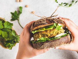 Experts Find Plant-Based Meat Alternatives Are Healthier For Your Heart Than Meat, Here Is What You Can Eat