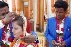 Jhansi में Jyoti Maurya जैसा मामला, लेखपाल बनते ही पत्नी ने छोड़ा अपना पति Jhansi में Jyoti Maurya जैसा मामला, लेखपाल बनते ही पत्नी ने छोड़ा अपना पति