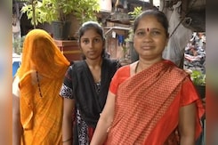 Maharashtra: Ladli Behan Scheme के फॉर्म भरने में महिलाओं को परेशानी, फॉर्म के लिए पैसे मांगने का आरोप