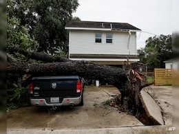 Storm Beryl Kills 2, Knocks Out Power As It Churns Across Texas Storm Beryl Kills 2, Knocks Out Power As It Churns Across Texas