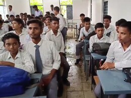 CBSE Board वाले सरकारी स्कूलों में छात्रों को नहीं मिल रही किताब, दो हजार बच्चों के भविष्य पर मंडरा रहा खतरा