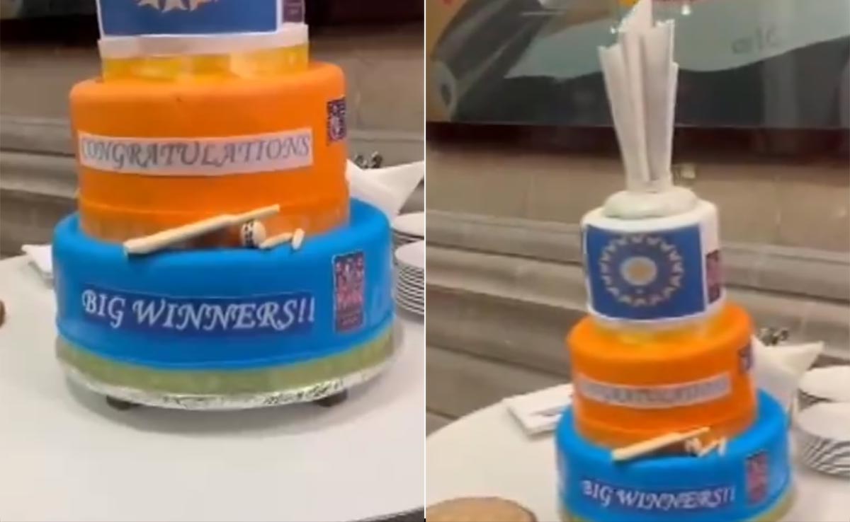 Indian Cricket Team Welcomed In Delhi With Special Breakfast, Trophy Cake
