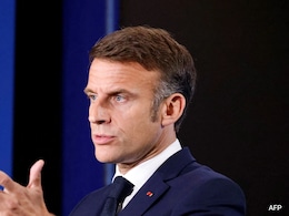 France's Macron Says Will Tell Trump He Cannot "Be Weak" With Putin France's Macron Says Will Tell Trump He Cannot "Be Weak" With Putin