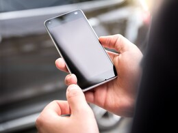 मोबाईलवर स्पीकर ऑन करुन बोलत असाल तर ही बातमी नक्की वाचा