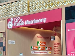 एयरपोर्ट पर खुले Matrimony स्टोर, फोटो हुई वायरल तो सोशल मीडिया पर छिड़ी बहस, लोग बोले- फ्लाइट से उतरते ही अगर शादी का मन करे तो…