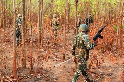 Gadchiroli को नक्सल मुक्त बनाने के लिए क्या था Police का Operation C-60 Commando? | Naxal Encounter Gadchiroli को नक्सल मुक्त बनाने के लिए क्या था Police का Operation C-60 Commando? | Naxal Encounter