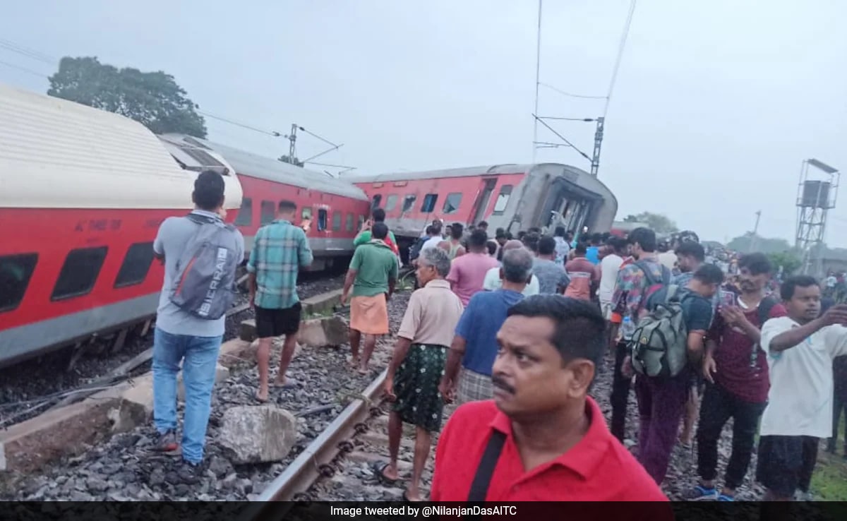 Jharkhand Railway Accident: Tracks Restoration Work On, 7 Trains Cancelled