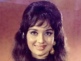 इस सुपरस्टार ने फैलाई थी आशा पारेख से शादी की फैलाई थी अफवाह, शत्रुघ्न सिन्हा ने भी की थी अपमानजनक टिप्पणी इस सुपरस्टार ने फैलाई थी आशा पारेख से शादी की फैलाई थी अफवाह, शत्रुघ्न सिन्हा ने भी की थी अपमानजनक टिप्पणी