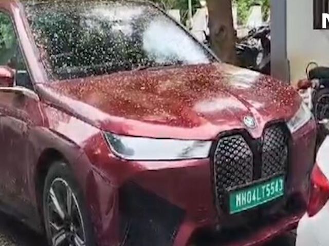 Police Seizes BMW Involved In Worli Sea Link Accident