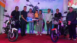 Bajaj Freedom 125 Deliveries Begin; First CNG Motorcycle Delivered In Pune