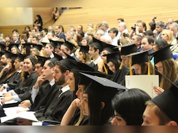 Thousands Of Ukrainians To Graduate Amid "To Stay Or Leave" Concerns Thousands Of Ukrainians To Graduate Amid "To Stay Or Leave" Concerns