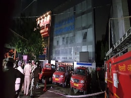 किसे दोष दें? किसे कोस लें? दिल्ली में कोचिंग सेंटर के बेसमेंट में डूब गए IAS की तैयारी कर रहे 3 होनहार किसे दोष दें? किसे कोस लें? दिल्ली में कोचिंग सेंटर के बेसमेंट में डूब गए IAS की तैयारी कर रहे 3 होनहार