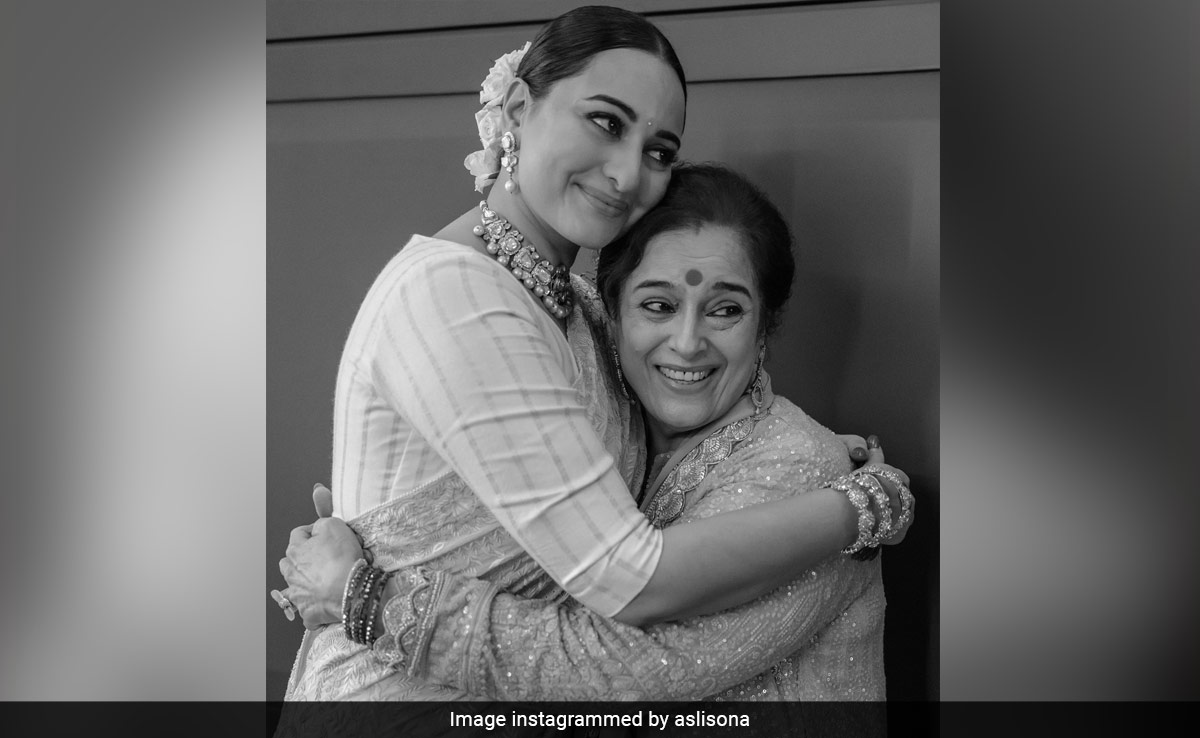 On Moving Out After Marriage, Sonakshi Sinha Says To Mother Poonam Sinha, "Maa, Don't Worry"