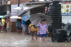 नेपाल में बारिश ने मचाई तबाही, बाढ़ जैसे हालात नेपाल में बारिश ने मचाई तबाही, बाढ़ जैसे हालात