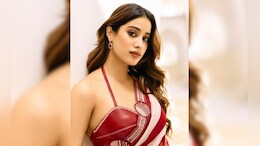 Janhvi Kapoor Discharged From Hospital After Suffering From Food Poisoning. Dad Boney Kapoor Shares Health Update