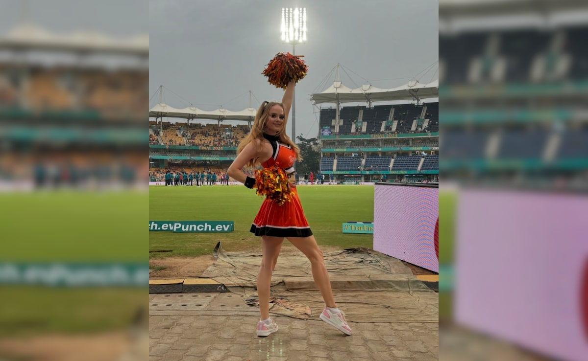 IRINA RUDAKOVA IRINA RUDAKOVA