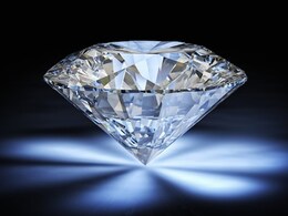 गरीब मजदूर की चमकी किस्मत! खुदाई के दौरान मिला 80 लाख का हीरा