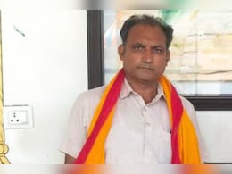 Rajasthan News: मकान खाली कराने पर बदमाशों ने टीचर पर चाकू से किया जानलेवा हमला, पीठ पर तीन बार किया वार Rajasthan News: मकान खाली कराने पर बदमाशों ने टीचर पर चाकू से किया जानलेवा हमला, पीठ पर तीन बार किया वार