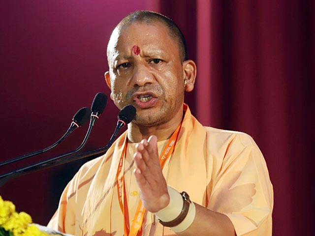 Muharram पर बोले Yogi Adityanath: सरकार के नियम से अपना त्योहार मनाना है तो मनाओ वरना घर पर बैठो