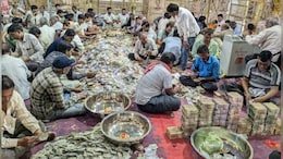 राजस्थान के श्री सांवलिया सेठ के खजाने में नोटों की 'बारिश', दानपात्र से मिला इतना सोना-चांदी कि चकरा जाएगा सिर