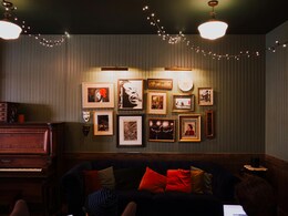 अमेज़न पर 83% तक की छूट के साथ वॉल लैंप से रोशन करें अपना घर