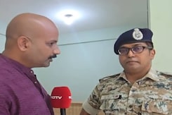 IED ब्लास्ट से बाल-बाल बचे जवान, IG से समझिए पूरी कहानी? IED ब्लास्ट से बाल-बाल बचे जवान, IG से समझिए पूरी कहानी?