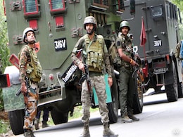 जम्मू-कश्मीर : कुलगाम में अलग-अलग एनकाउंटर में दो सैनिक शहीद, 4 आतंकवादी भी ढेर जम्मू-कश्मीर : कुलगाम में अलग-अलग एनकाउंटर में दो सैनिक शहीद, 4 आतंकवादी भी ढेर