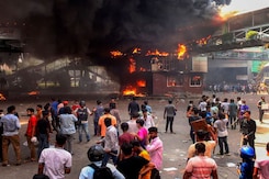 Bangladesh: Nationwide Curfew Relaxed For 7 Hours Bangladesh: Nationwide Curfew Relaxed For 7 Hours